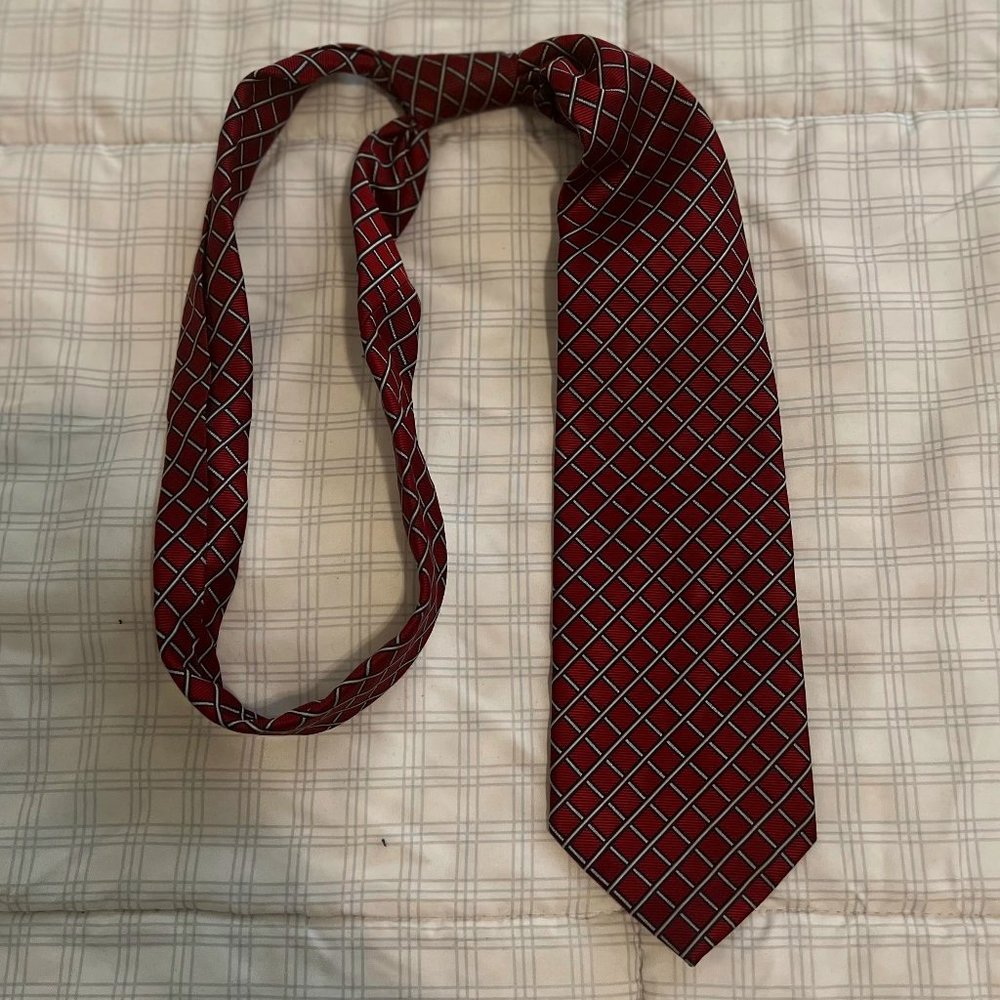 George patterned neck tie